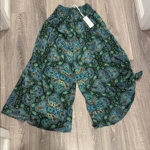 Women's Green Paisley Wide-Leg Pants